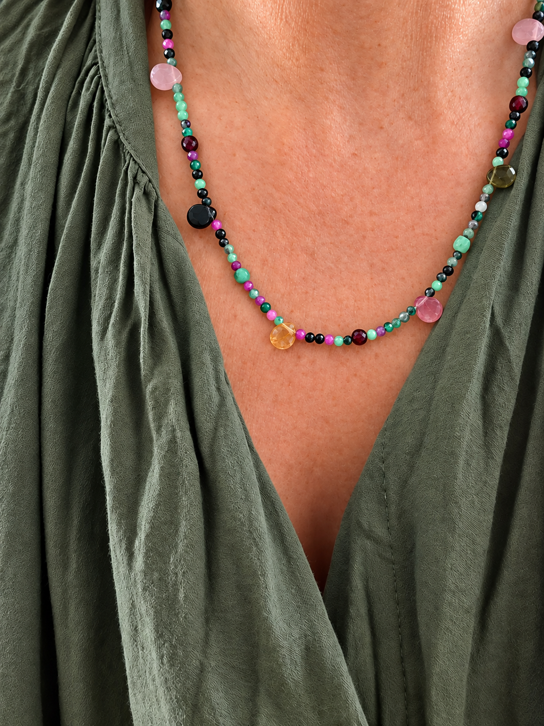 Collier Zoé rubis zoisite